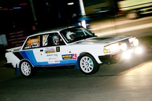 Kurt Mejer og Vagn Aage Hansen med fuldt blus på i Zuiderzee Rally 1016